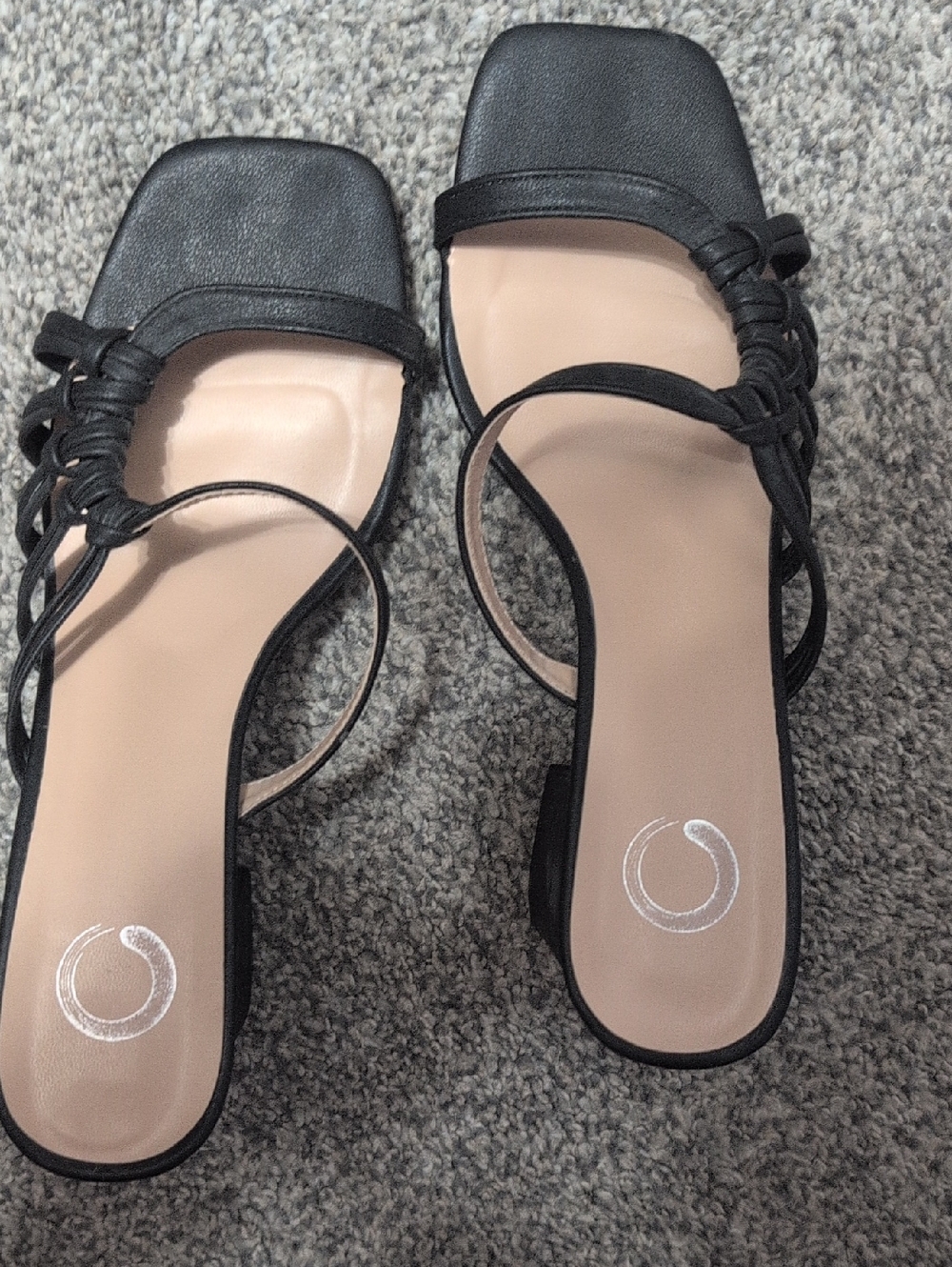 Black Leather Strappy Square-Toe Sandals 6.5
